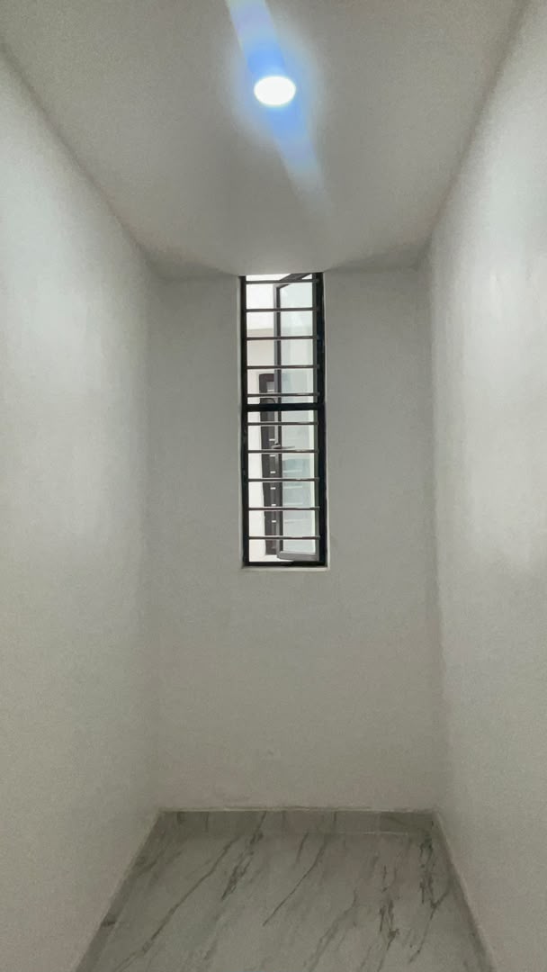 5-Bedroom House – Daffoli Estate